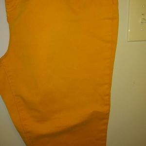 EUC Orange Capri